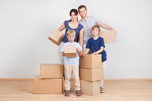 Modern secure storage in Grahamepark for household and business items