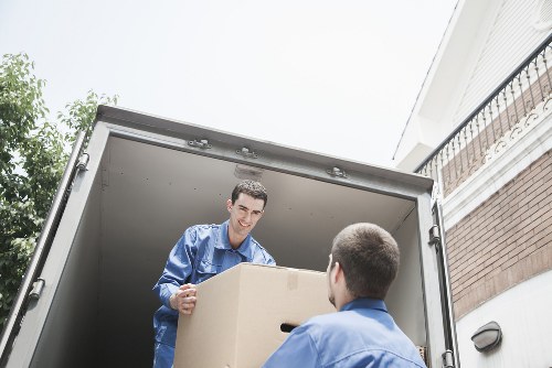 Professional man and van transport for homes and businesses in Grahamepark